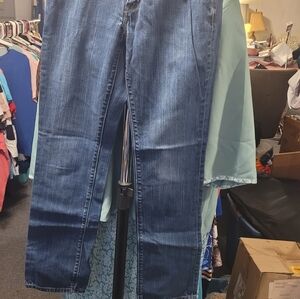 Levi's Classic Indigo Straight Jeans